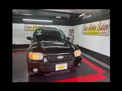 2005 Ford Escape 