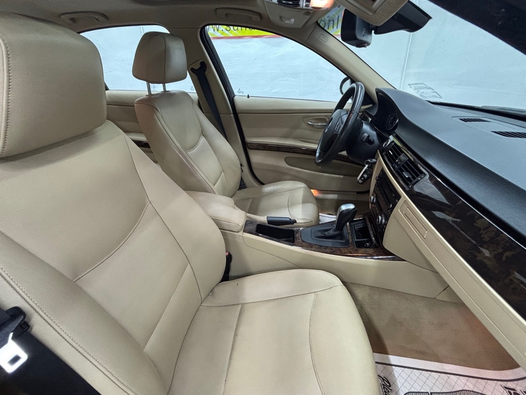 BMW 3-Series  2008 BMW 3-Series  2008