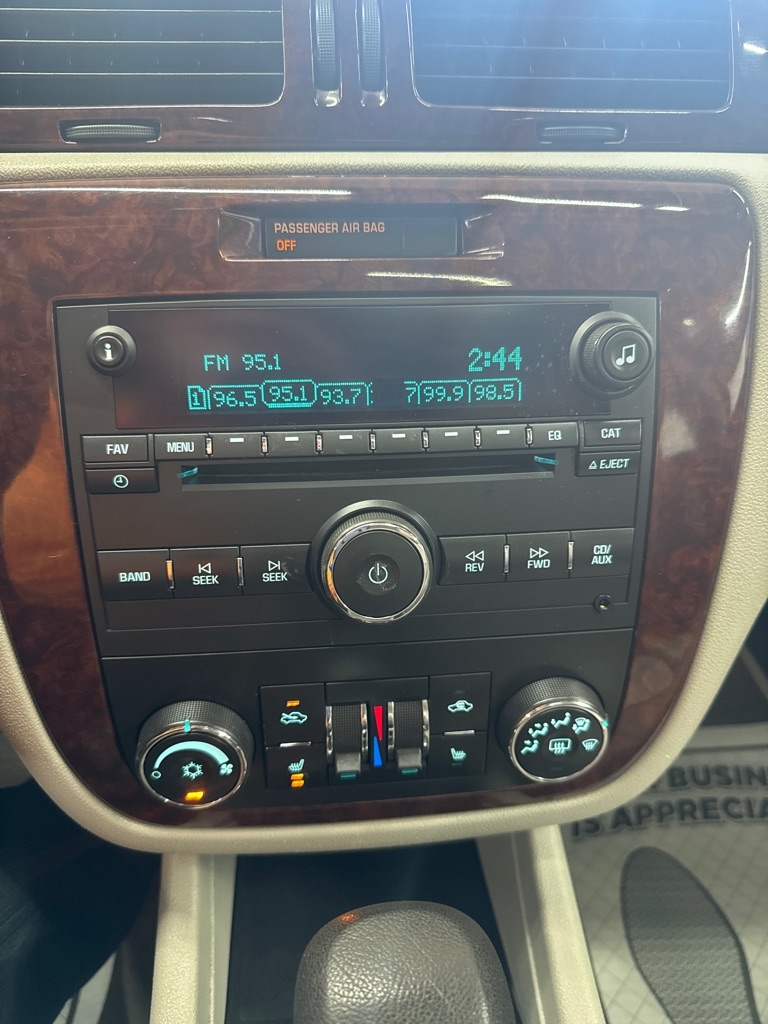 Chevrolet Impala  2011 Chevrolet Impala  2011