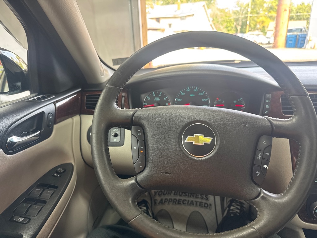 Chevrolet Impala  2011 Chevrolet Impala  2011