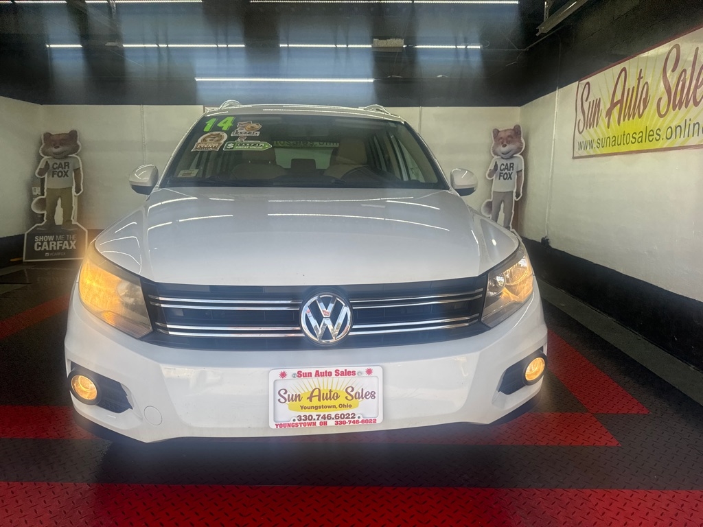 Volkswagen Tiguan  2014