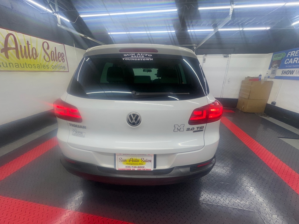 Volkswagen Tiguan  2014