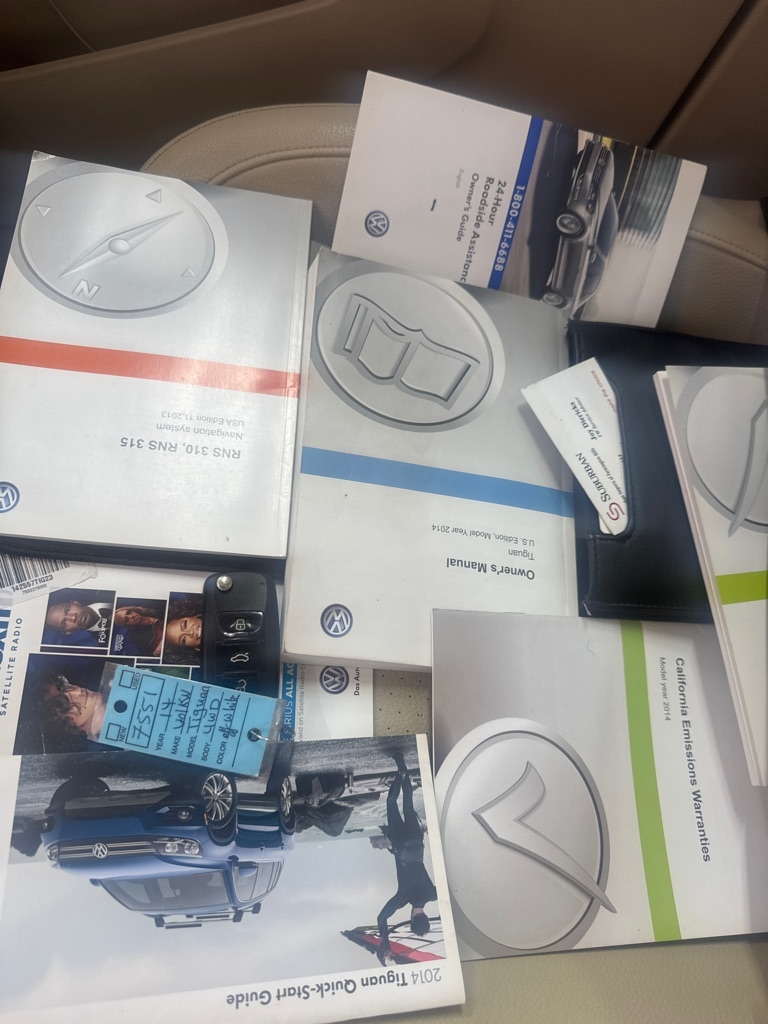 Volkswagen Tiguan  2014