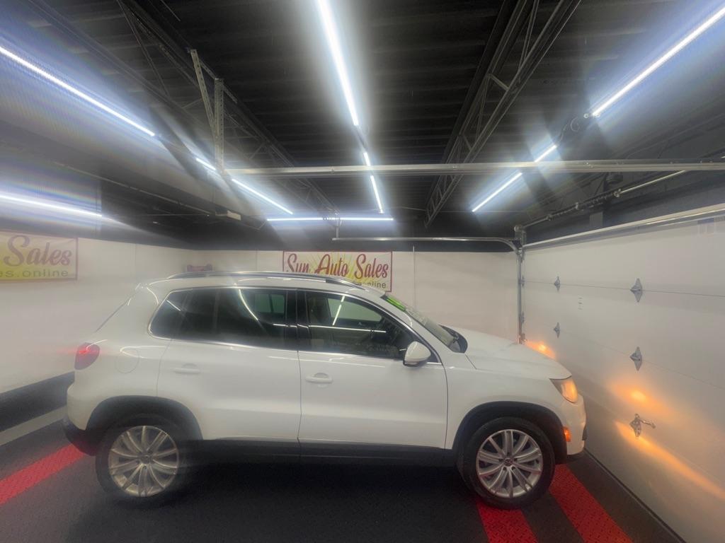 Volkswagen Tiguan  2014