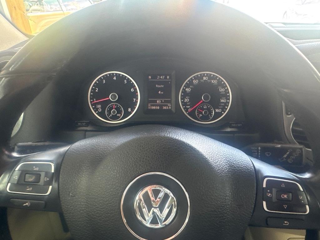 Volkswagen Tiguan  2014