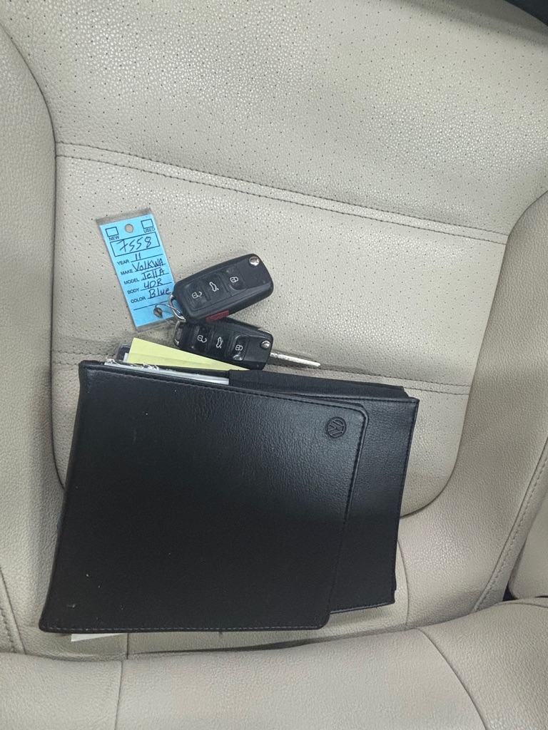 Volkswagen Jetta  2011 Volkswagen Jetta  2011