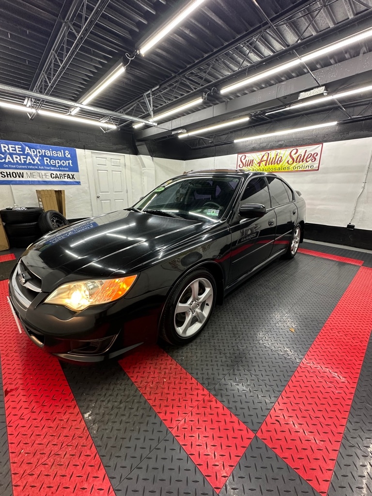 2009 Subaru Legacy 2.5i photo 2