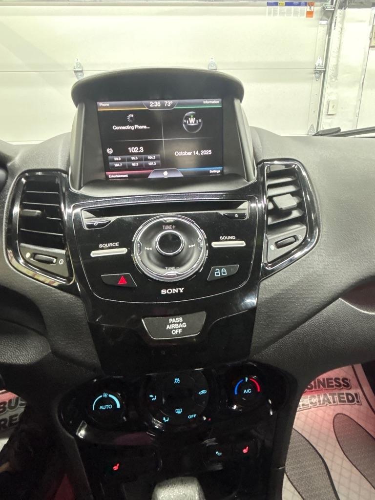 Ford Fiesta  2014