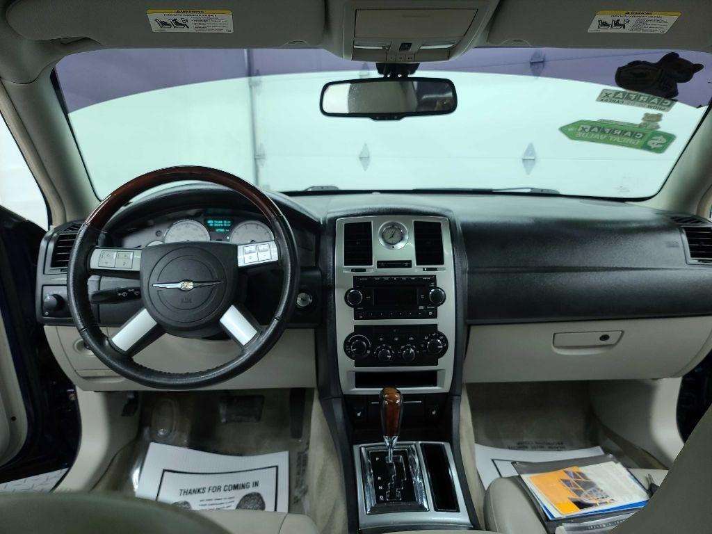 Chrysler 300  2006