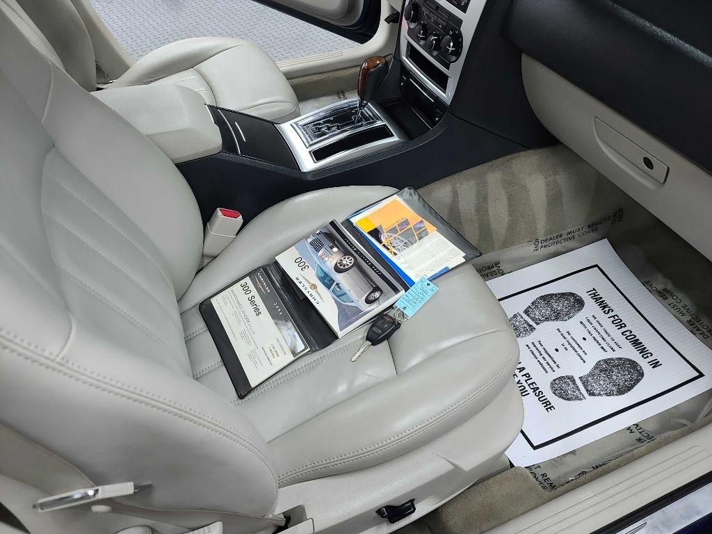 Chrysler 300  2006