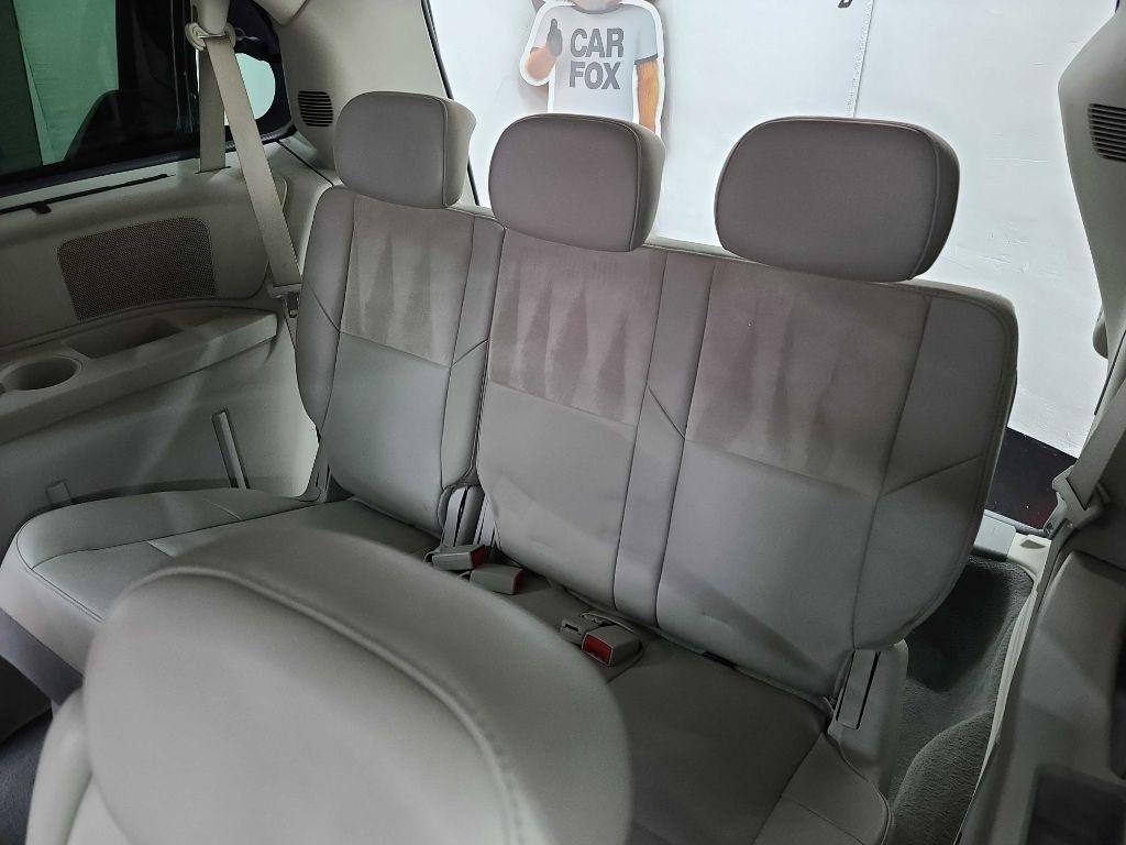 Chrysler Town & Country  2009