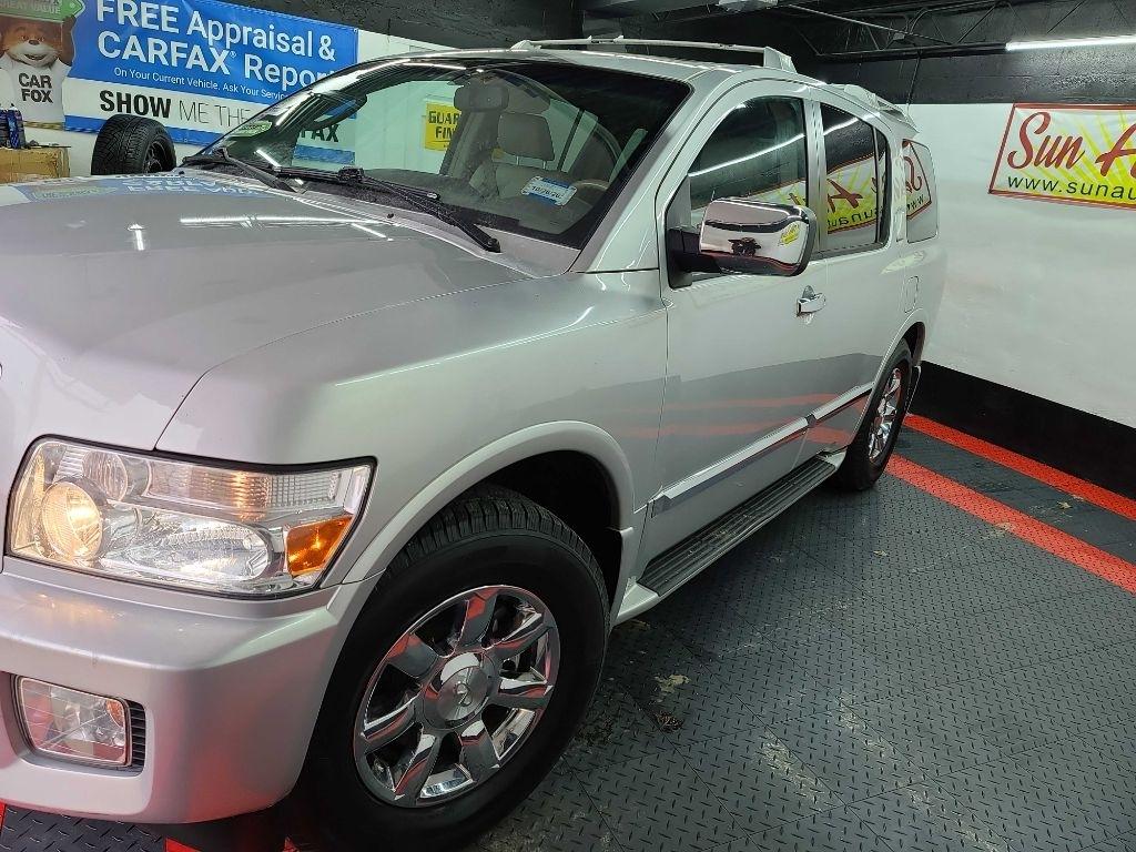 Infiniti QX56  2006
