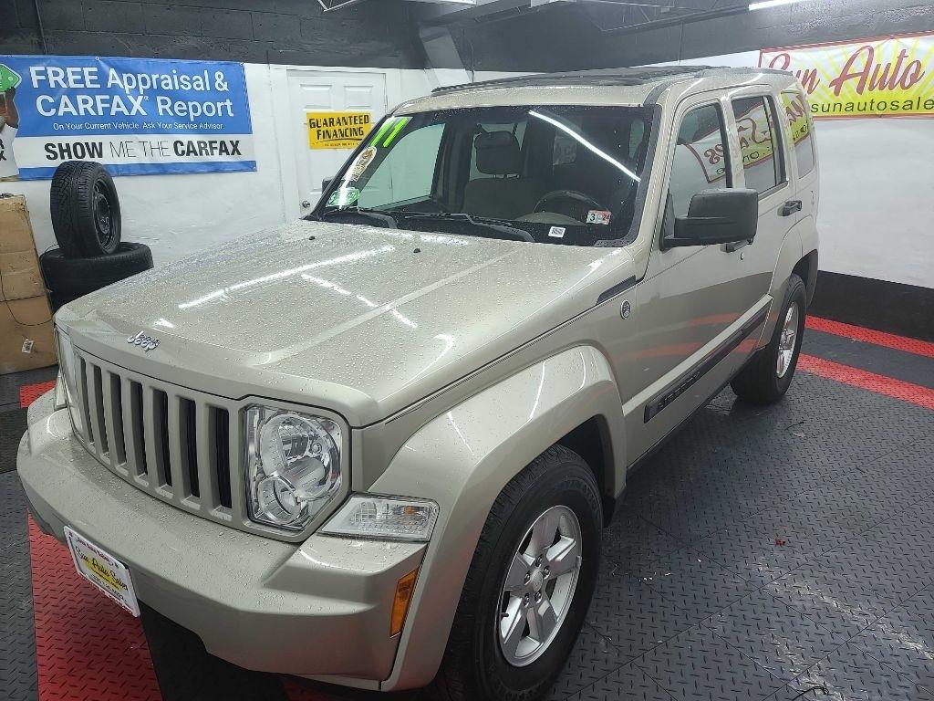 Jeep Liberty  2011