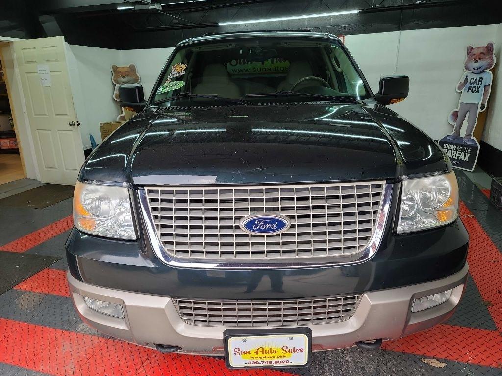 Ford Expedition  2004