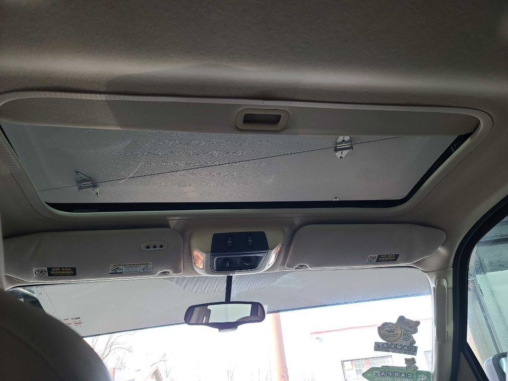 Ford Expedition  2004