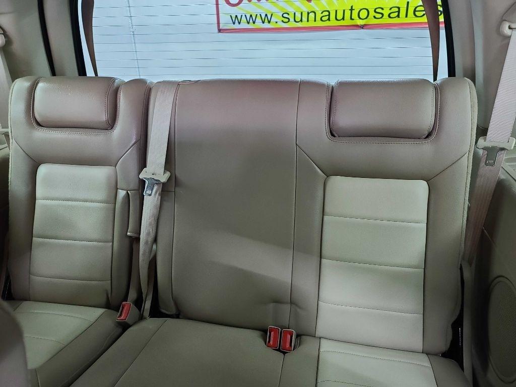 Ford Expedition  2004