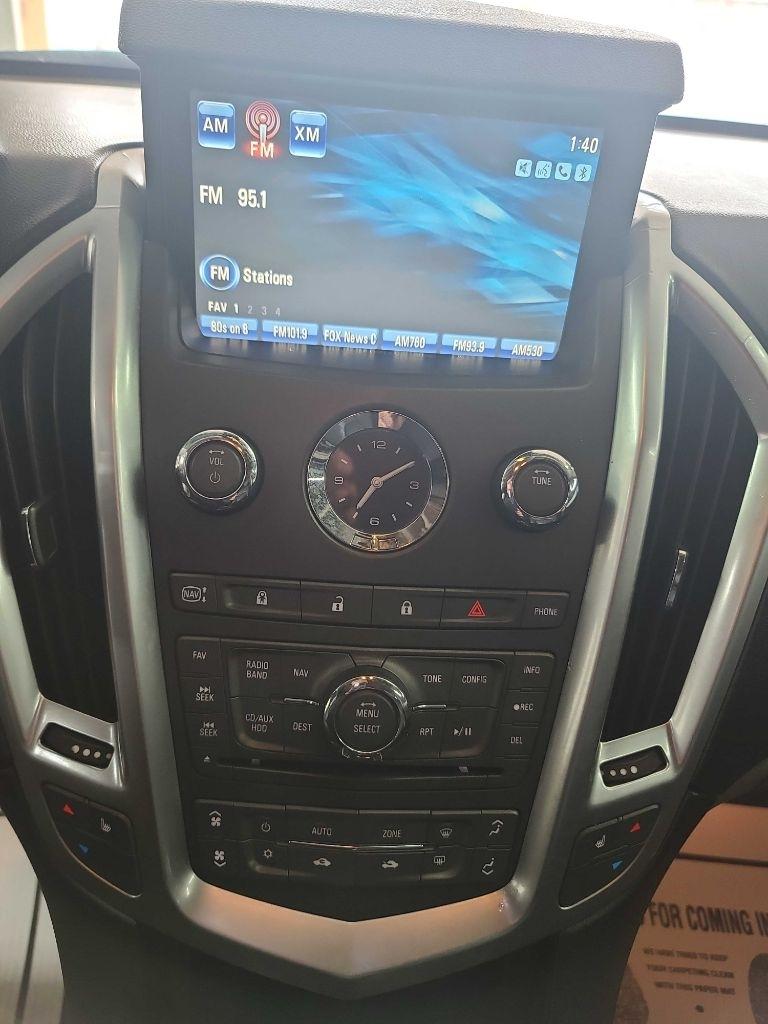 Cadillac SRX  2010