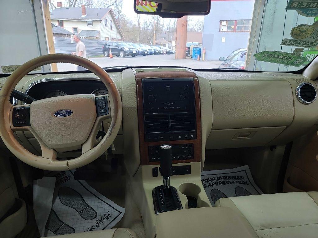 Ford Explorer  2006