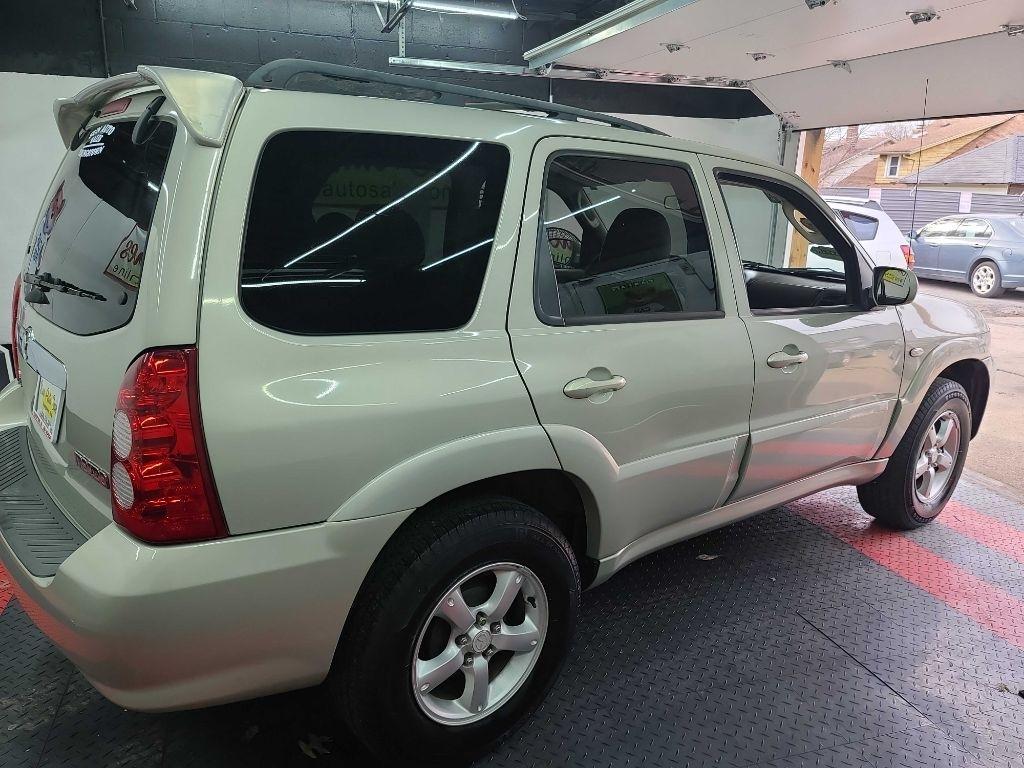 2005 Mazda Tribute I