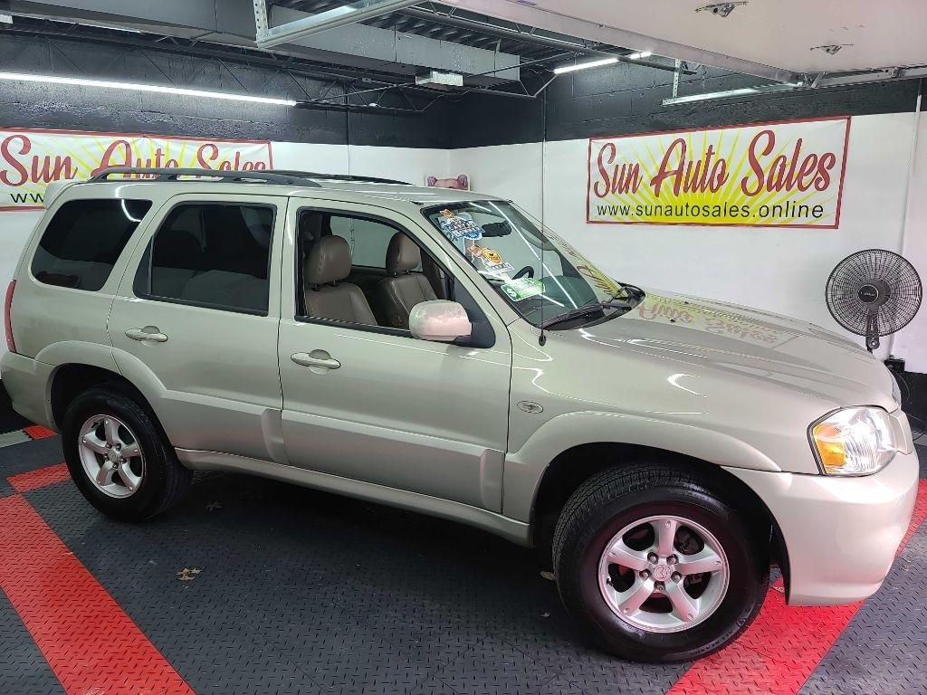 Mazda Tribute  2005