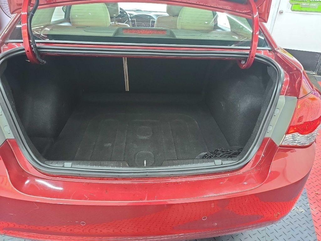 Chevrolet Cruze  2012