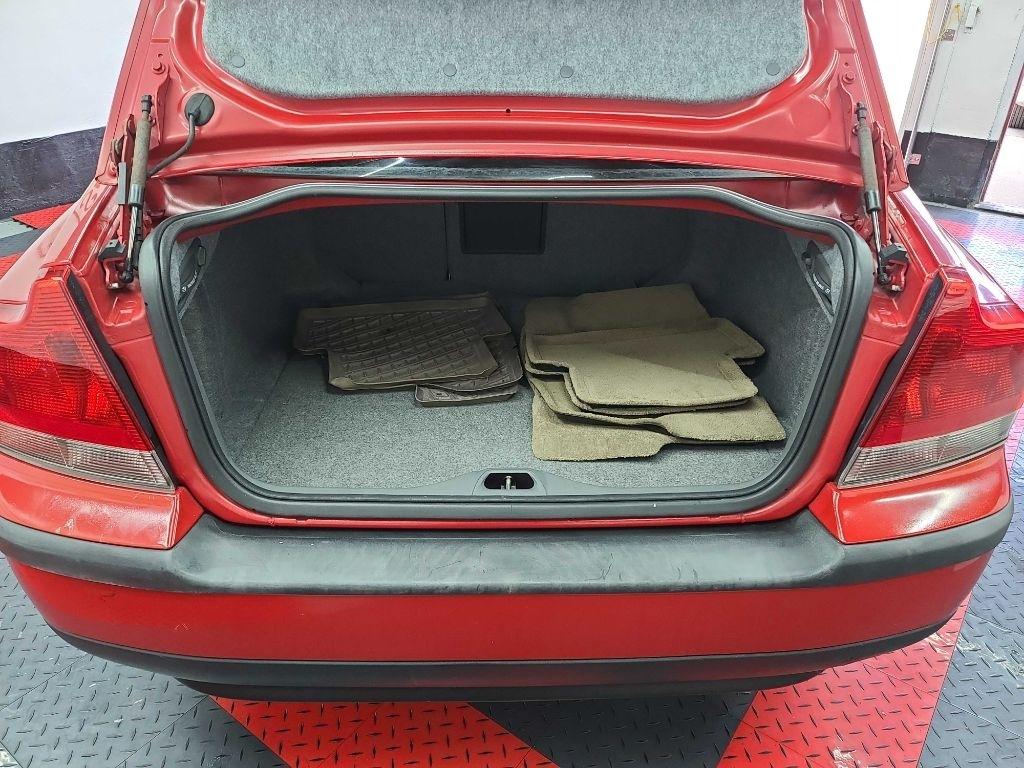 Volvo S60  2001