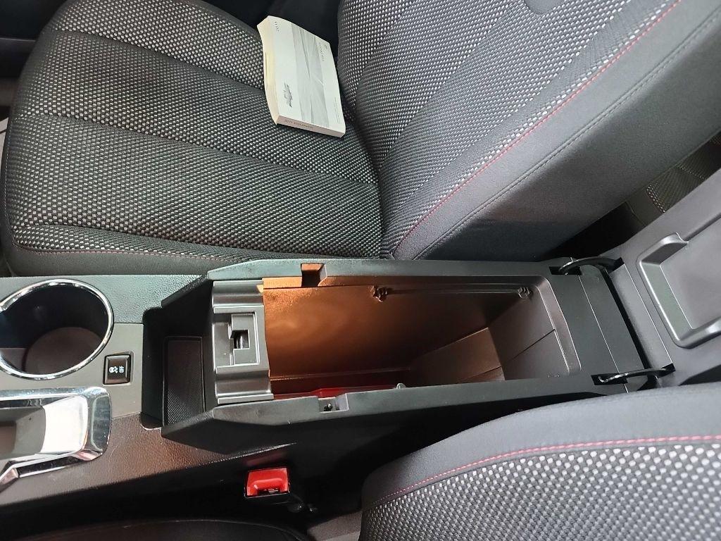 Chevrolet Equinox  2011
