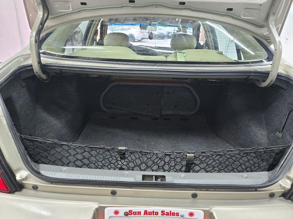 Nissan Altima  2000