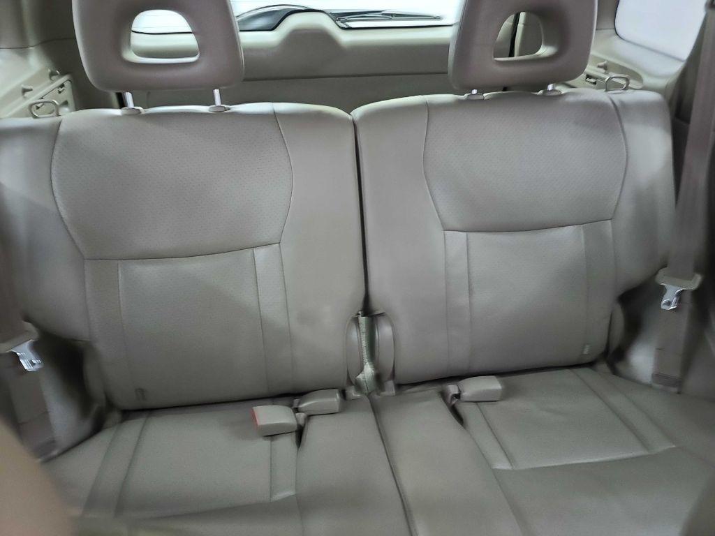 Toyota RAV4  2005