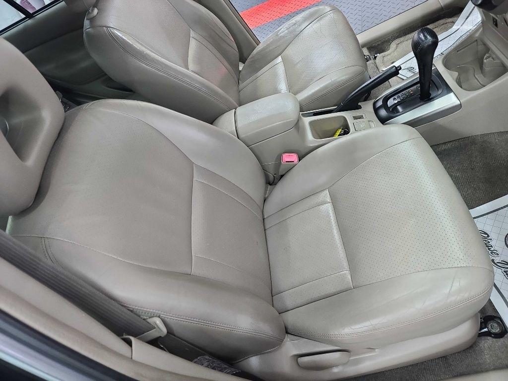 Toyota RAV4  2005