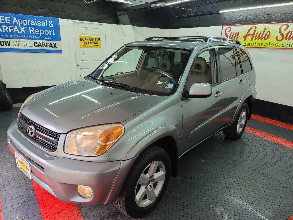 Toyota RAV4  2005