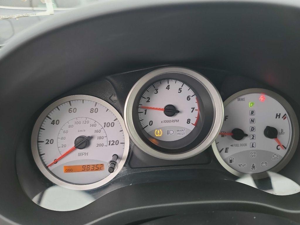 Toyota RAV4  2005