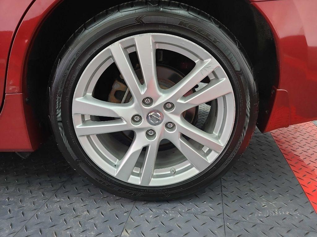 Nissan Altima  2013
