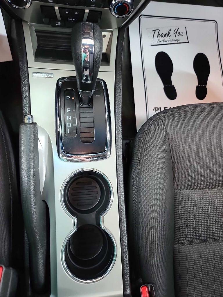 Ford Fusion  2012