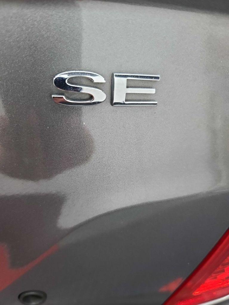 Ford Fusion  2012
