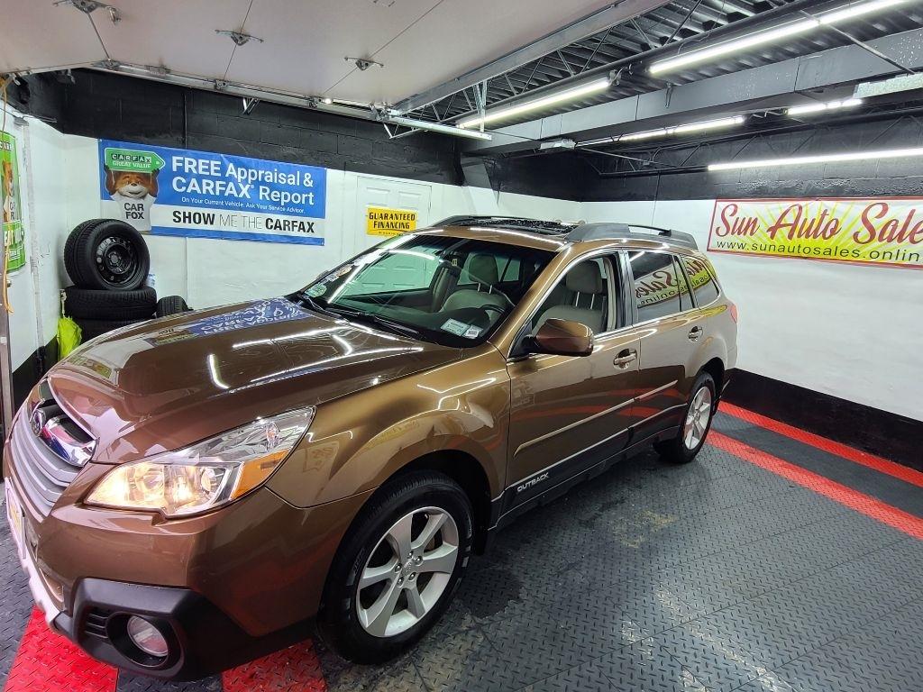 Subaru Outback  2013