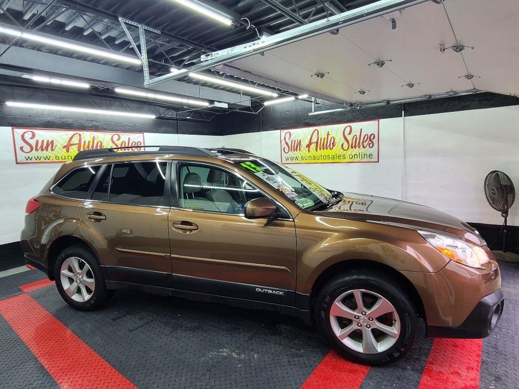 Subaru Outback  2013