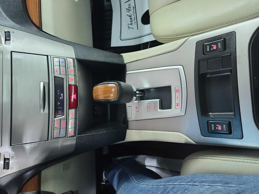 Subaru Outback  2013