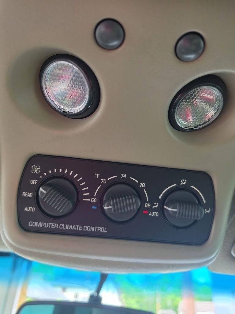 GMC Yukon XL  2001