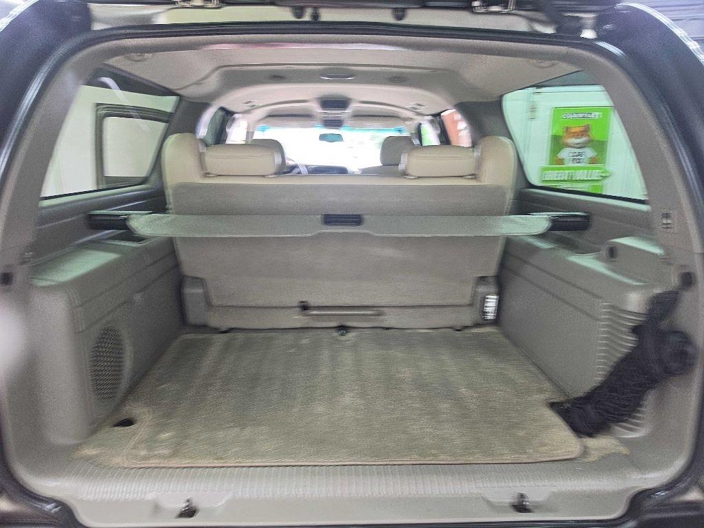 GMC Yukon XL  2001