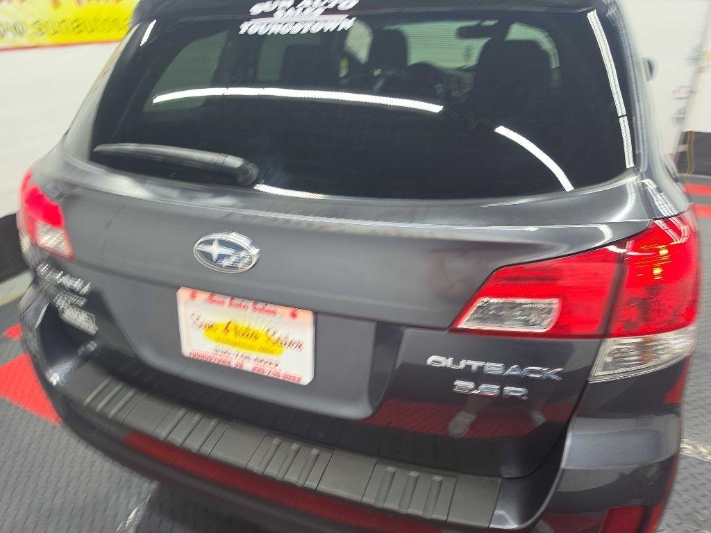 Subaru Outback  2012