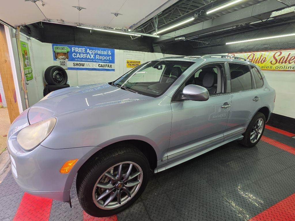 Porsche Cayenne  2006