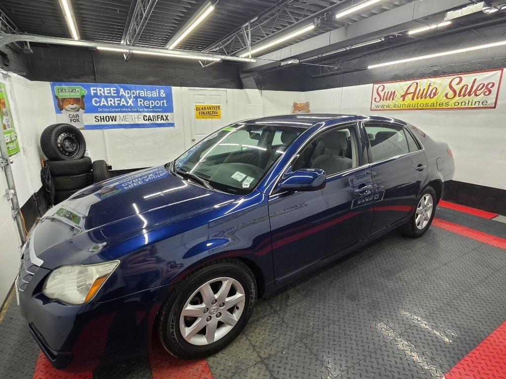 Toyota Avalon  2006