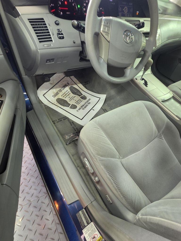 Toyota Avalon  2006