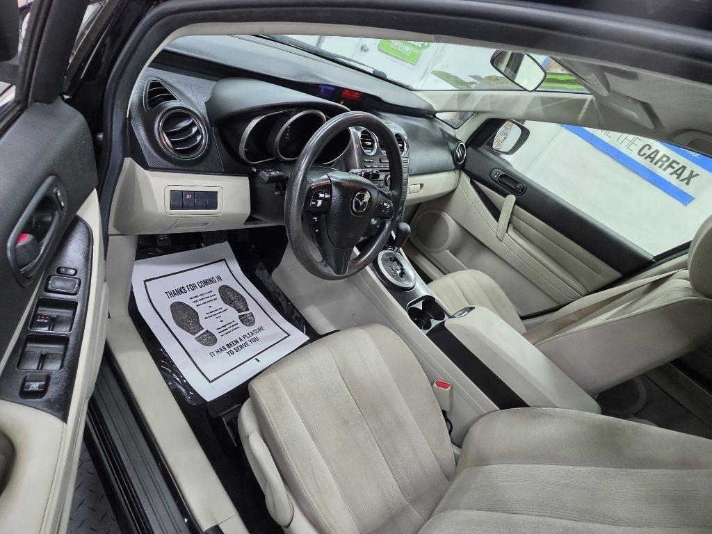 Mazda CX-7  2011