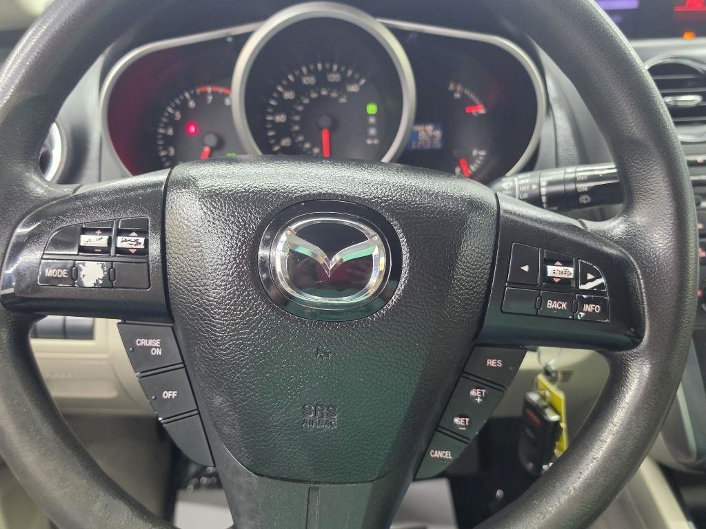Mazda CX-7  2011