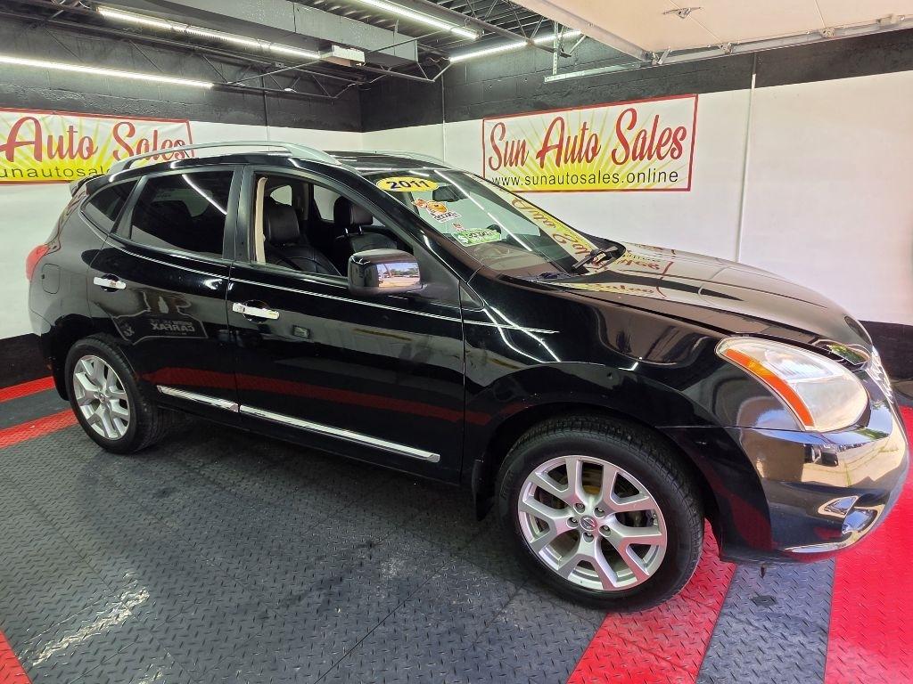 Nissan Rogue  2011