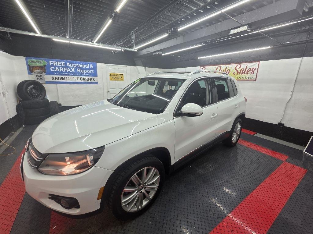 Volkswagen Tiguan  2014