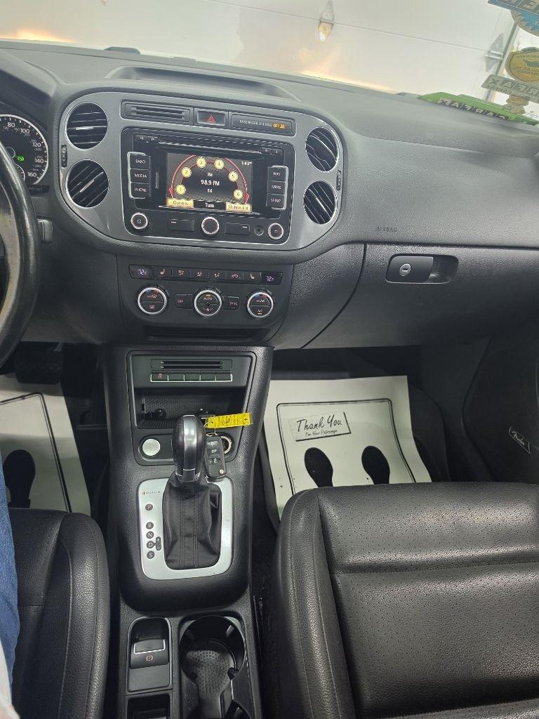 Volkswagen Tiguan  2014