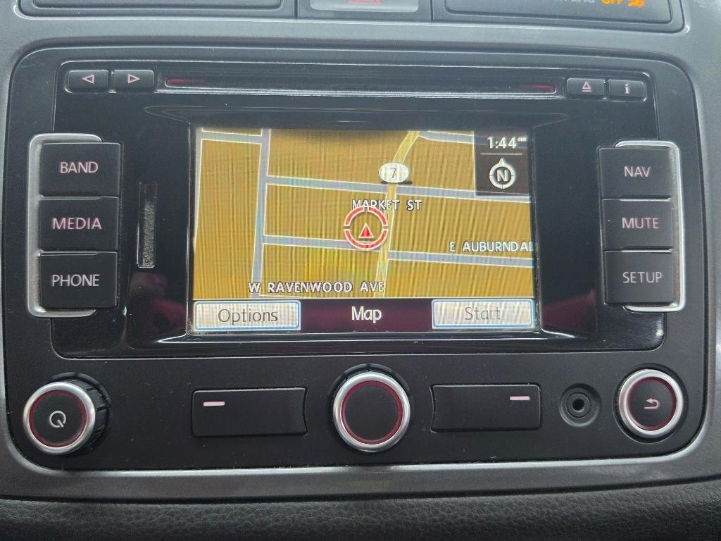 Volkswagen Tiguan  2014